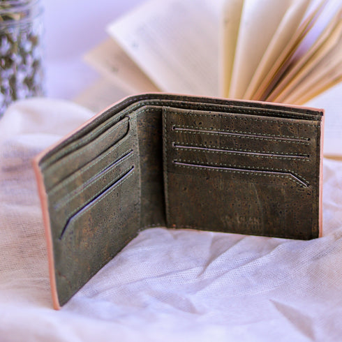 Kakapo Cork Bifold Wallet - Tan - Unique Unisex Cork Slim Wallet for Men and Women