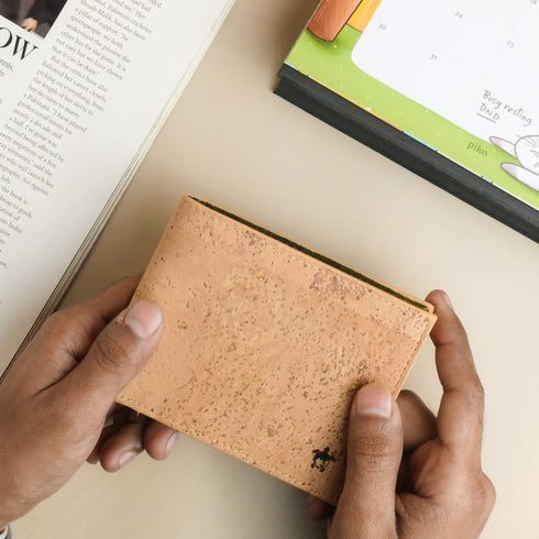 Kakapo Cork Bifold Wallet - Tan - Unique Unisex Cork Slim Wallet for Men and Women